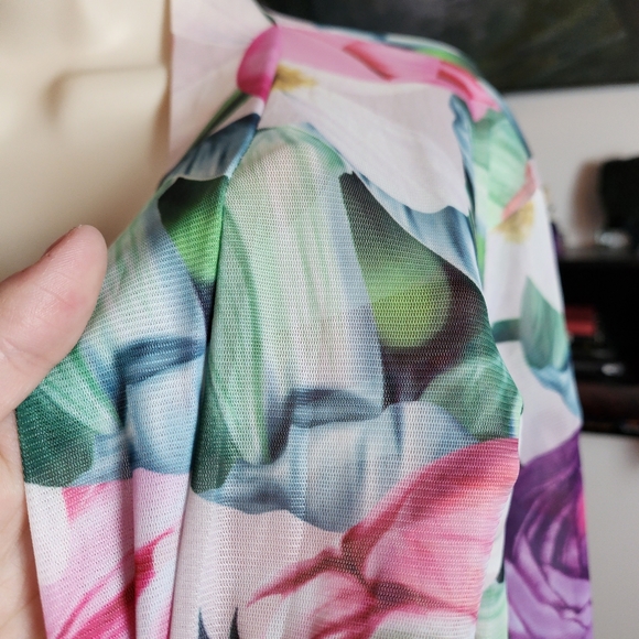 SHEIN Floral print trumpet sleeve belt mesh night robe - Picture 2 of 7